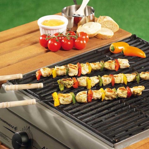 BBQ - szpikulce do szaszłyków w całości metalowe 24 cm (4szt.) BBQ - szpikulce do szaszłyków w całości metalowe 24 cm (4szt.)