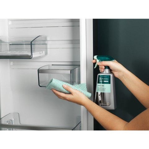 Spray do lodówek ELECTROLUX M3RCS300 500ml Spray do lodówek ELECTROLUX M3RCS300 500ml